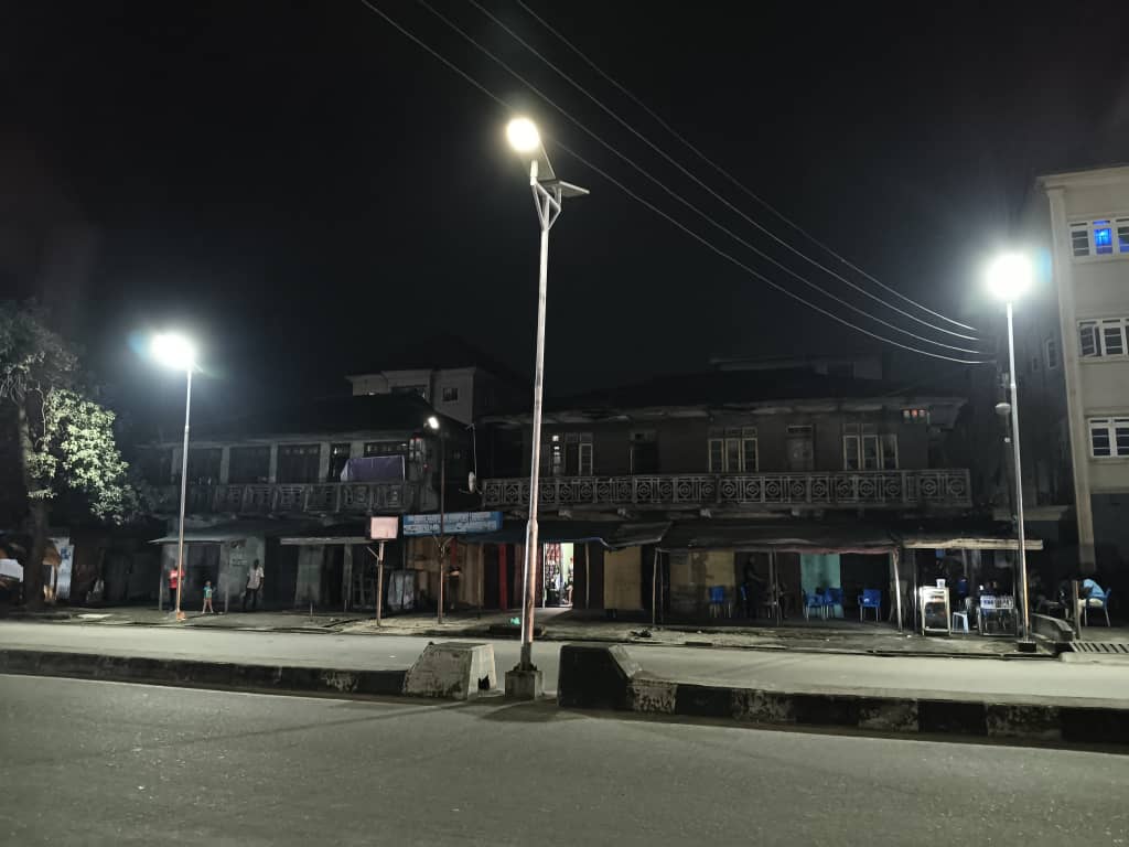 Solar streetlights installed under the Azikiwe Road Solar Streetlight Project, Aba, Abia State